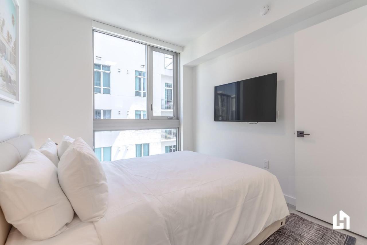 Downtown Miami Condos By Lua Host Exterior photo